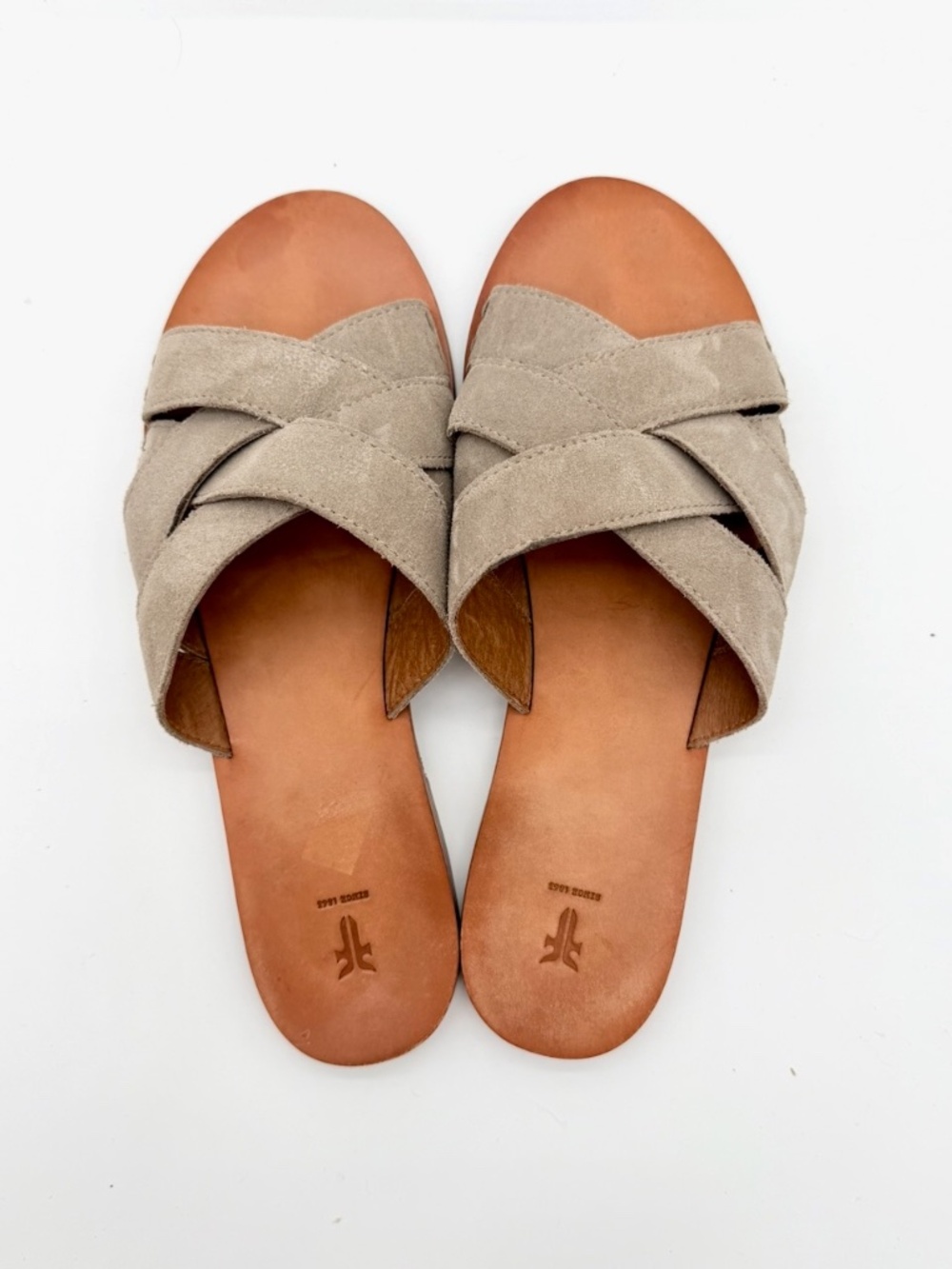Frye Carla Criss Cross Suede Slide Sandals Ash Taupe Women Size 9 M Flat tan